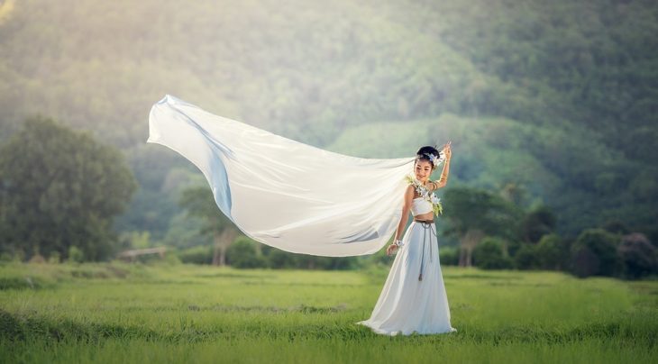 beautiful wedding gown
